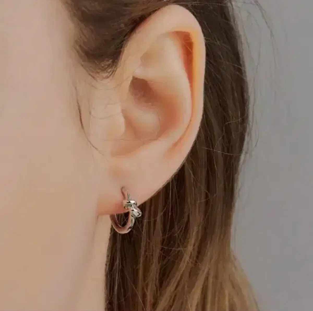 헤이 귀걸이 Hei knot one-touch earring